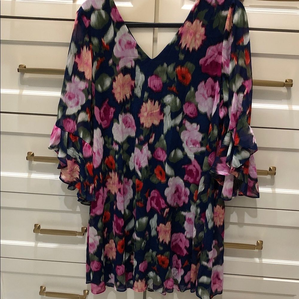 Pretty floral with navy background Calvin Klein size 14